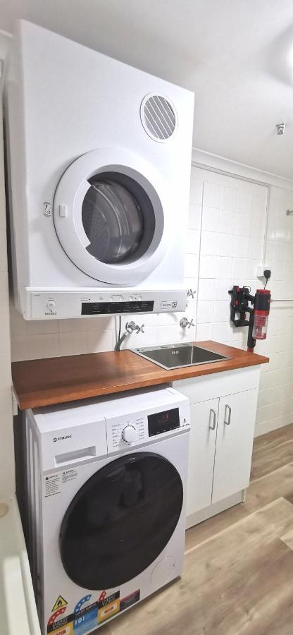 Beachside Apartment In The Heart Of Surfers Paradise - Free Parking Gold Coast Esterno foto